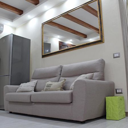 Flamingo Luxury Apartment Ajpsardinia Кальярі Екстер'єр фото