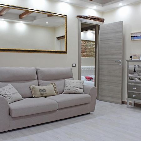 Flamingo Luxury Apartment Ajpsardinia Кальярі Екстер'єр фото