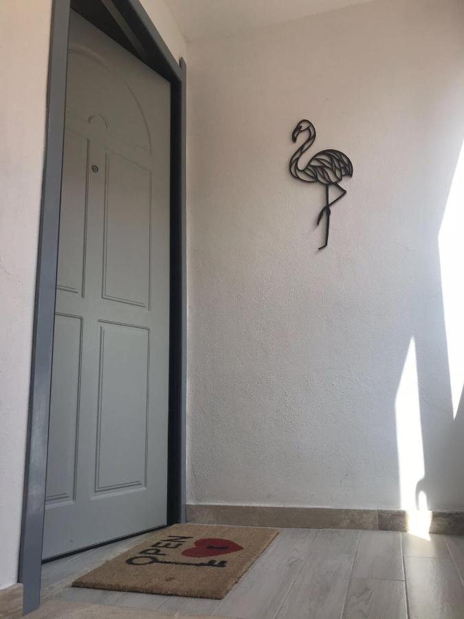 Flamingo Luxury Apartment Ajpsardinia Кальярі Екстер'єр фото