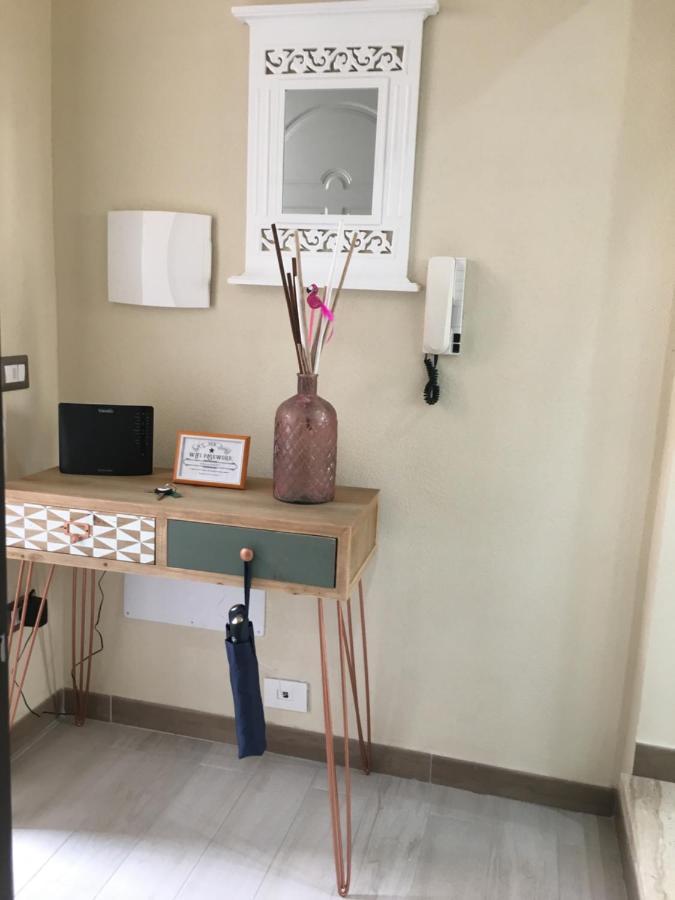 Flamingo Luxury Apartment Ajpsardinia Кальярі Екстер'єр фото
